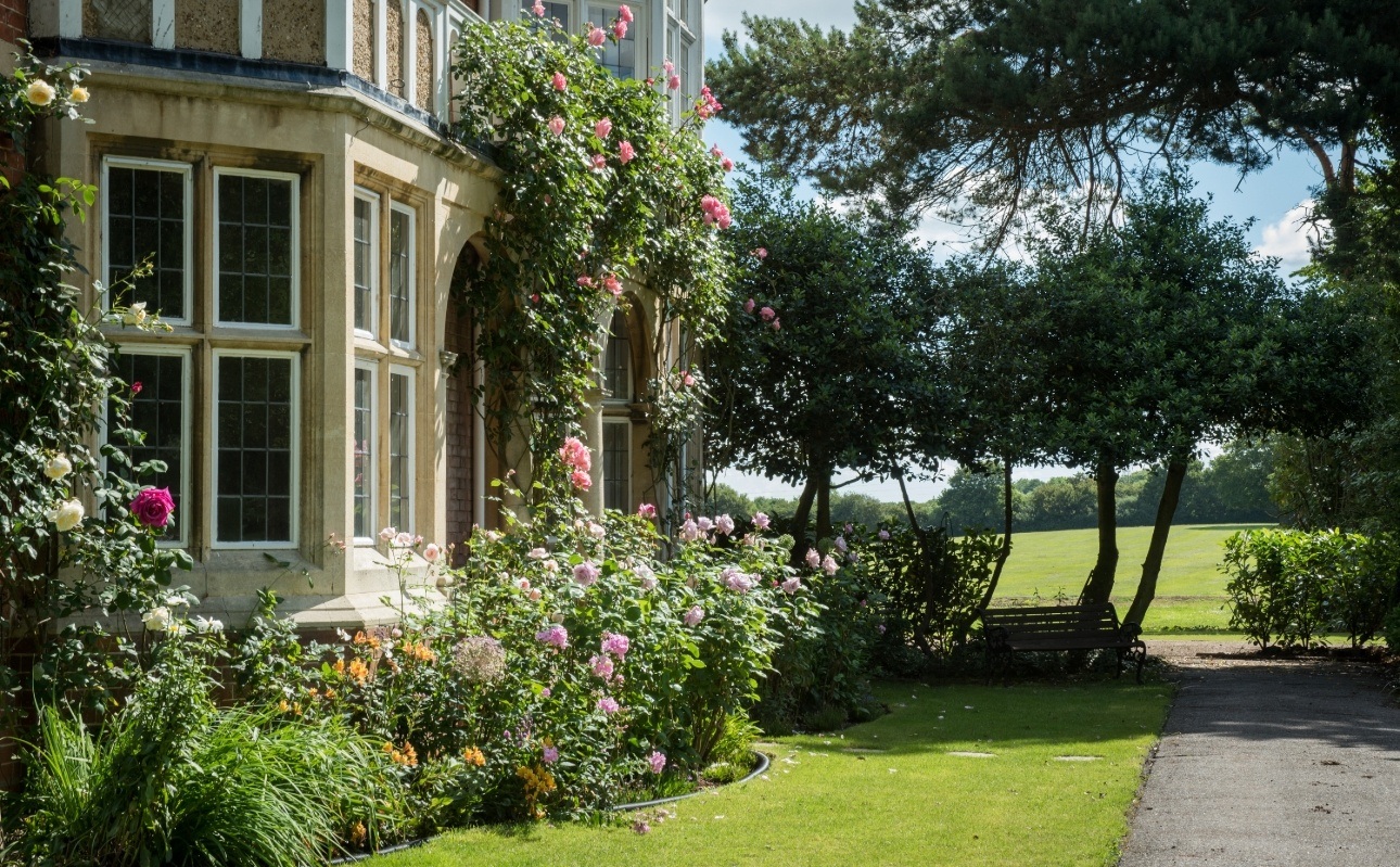 Baddow Park House - Image 2