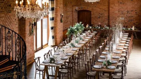 The Meadow Barn at Stratford Park
