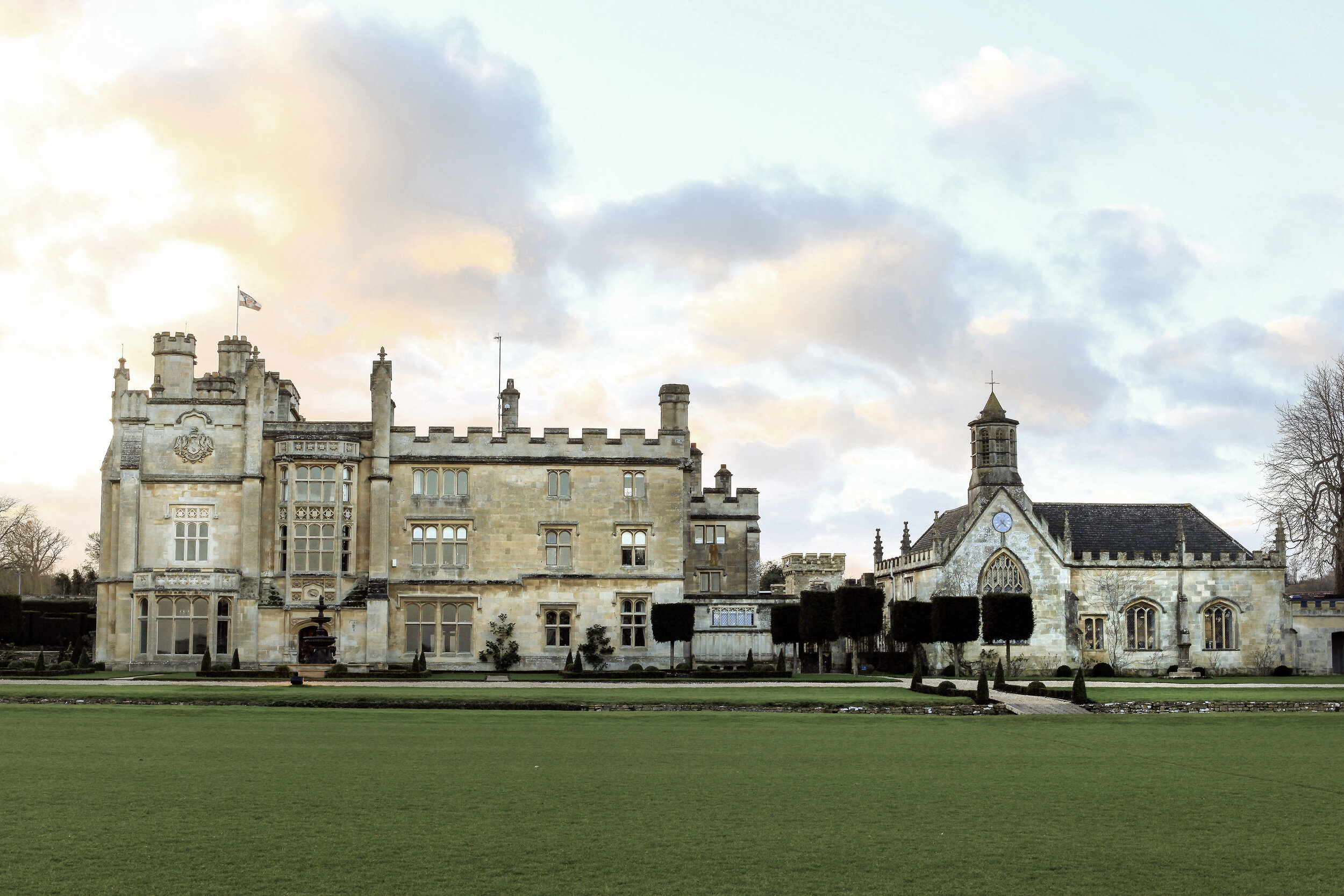 Farleigh House
